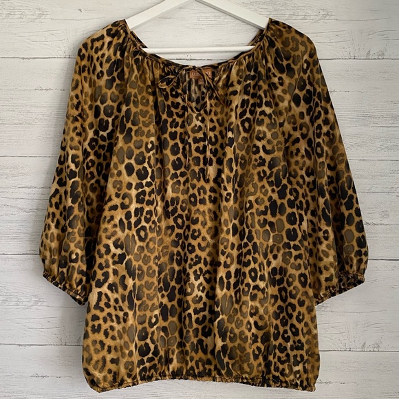 Leopard Print Blouse - Picture 5 of 6